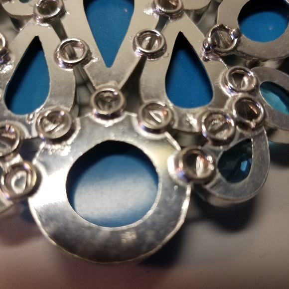 EXCELLENT NECKLACE NWOT - Picture 9 of 9